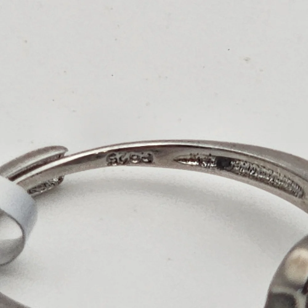 NWT Sterling Silver & Natural Sky Blue Topaz Adjustable Ring - Picture 6 of 7